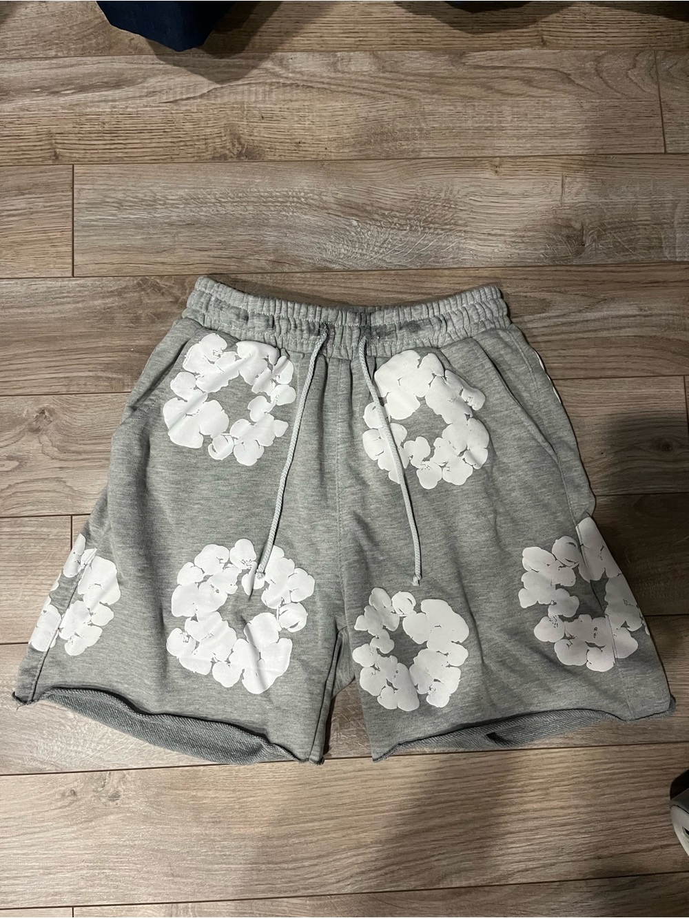 Gray denim tears shorts size S